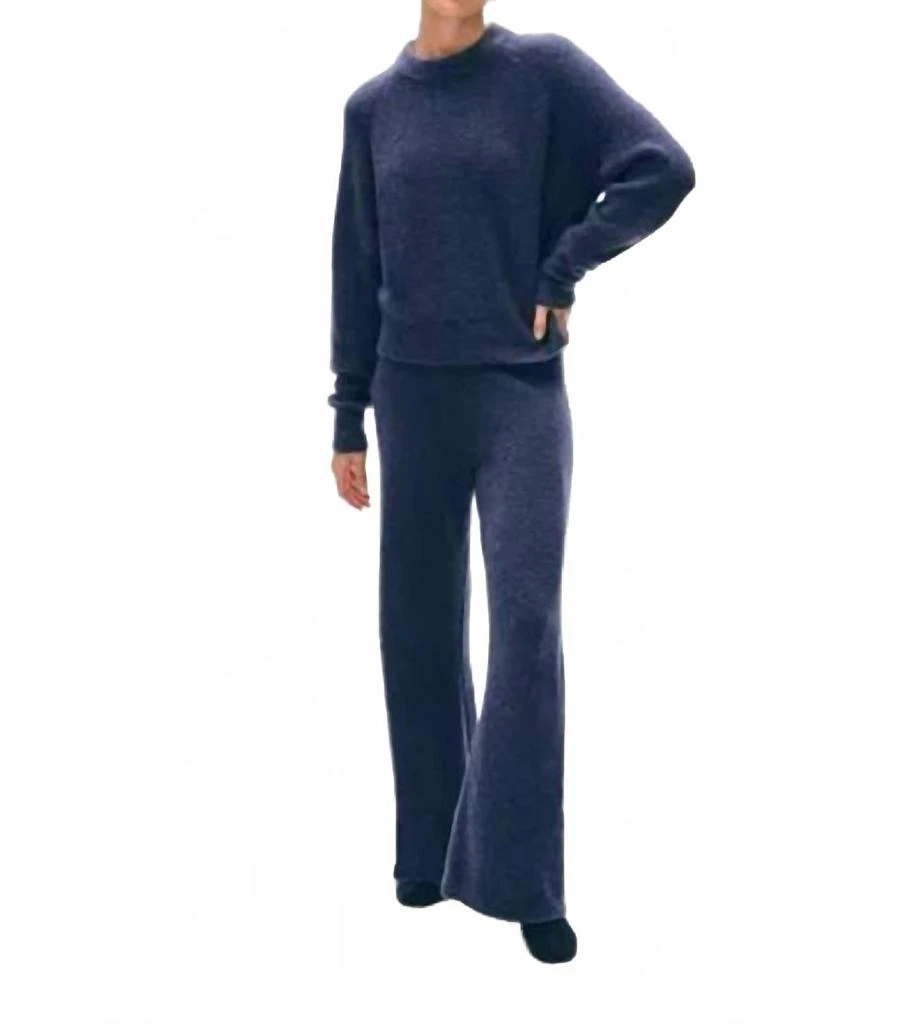 White + Warren Boucle Cashmere Blend Sweatpants In Indigo 3
