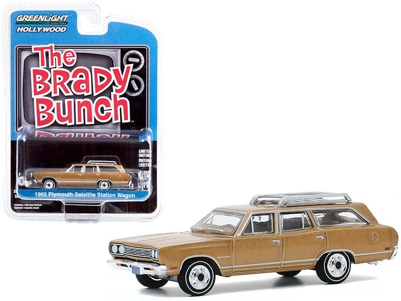 Greenlight 1969 Plymouth Satellite Station Wagon with Roof Rack Gold (Carol Brady's) "The Brady Bunch" (1969-1974) TV Series "Hollywood Series" Release 29 1/64 Diecast Model Car by 1