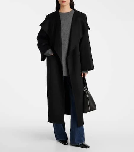Totême Signature wool and cashmere coat 2