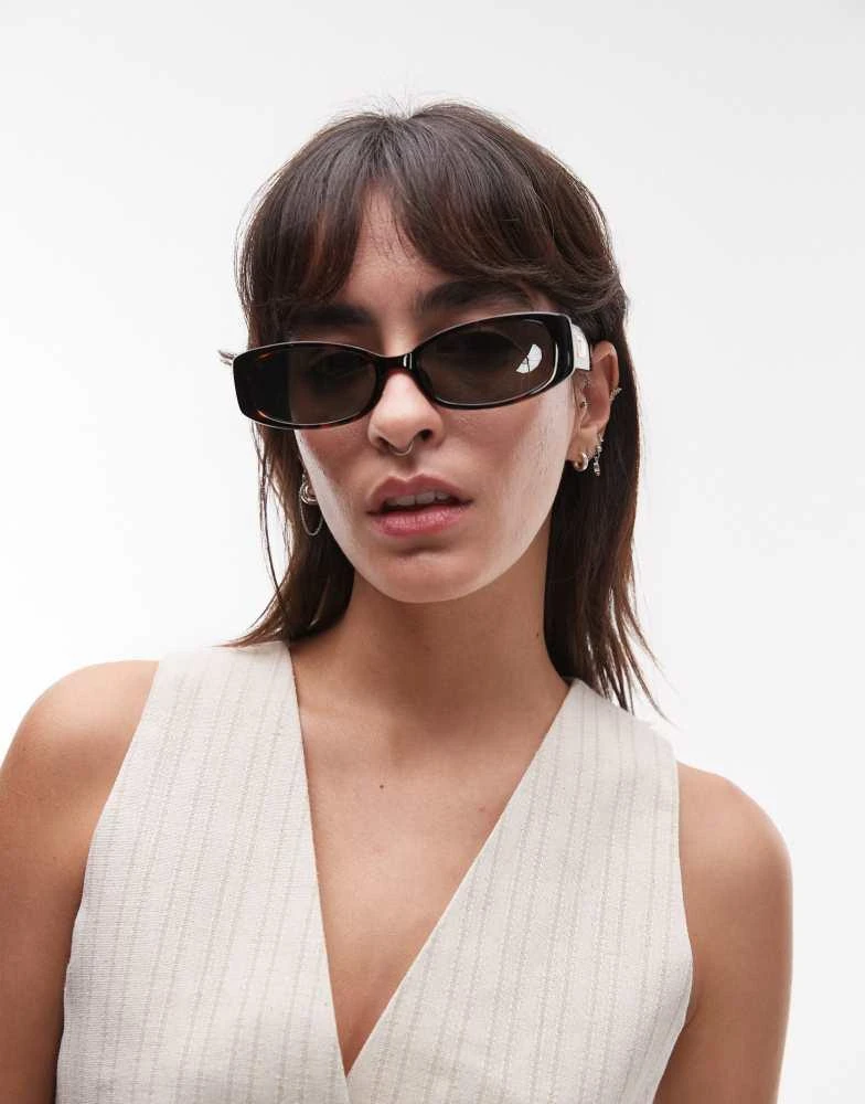 Le Specs Le Specs starlight rectangle sunglasses in tortoiseshell with green lens 1