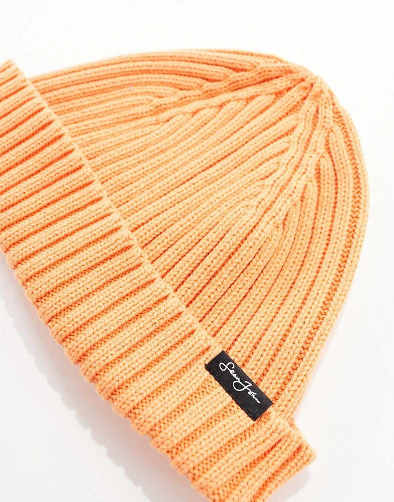 Sean John Sean John script flag beanie in orange 2