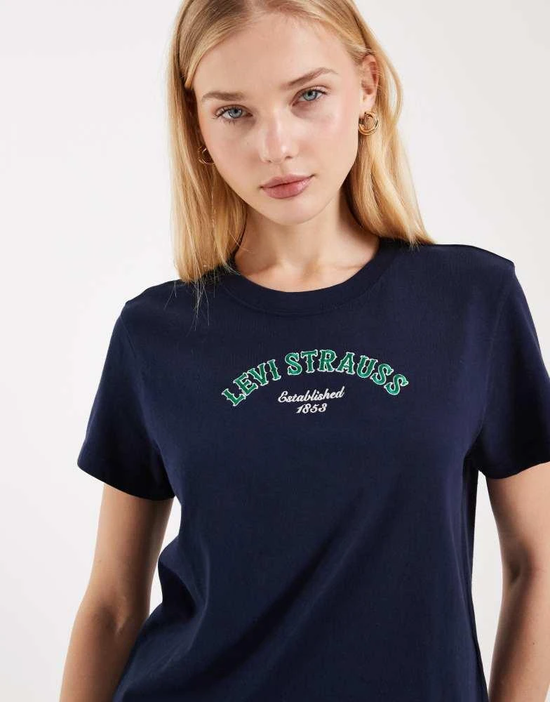 Levi
s Levi
s Favourite graphic tee in navy 3