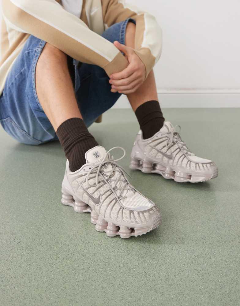 nike shox tl beige