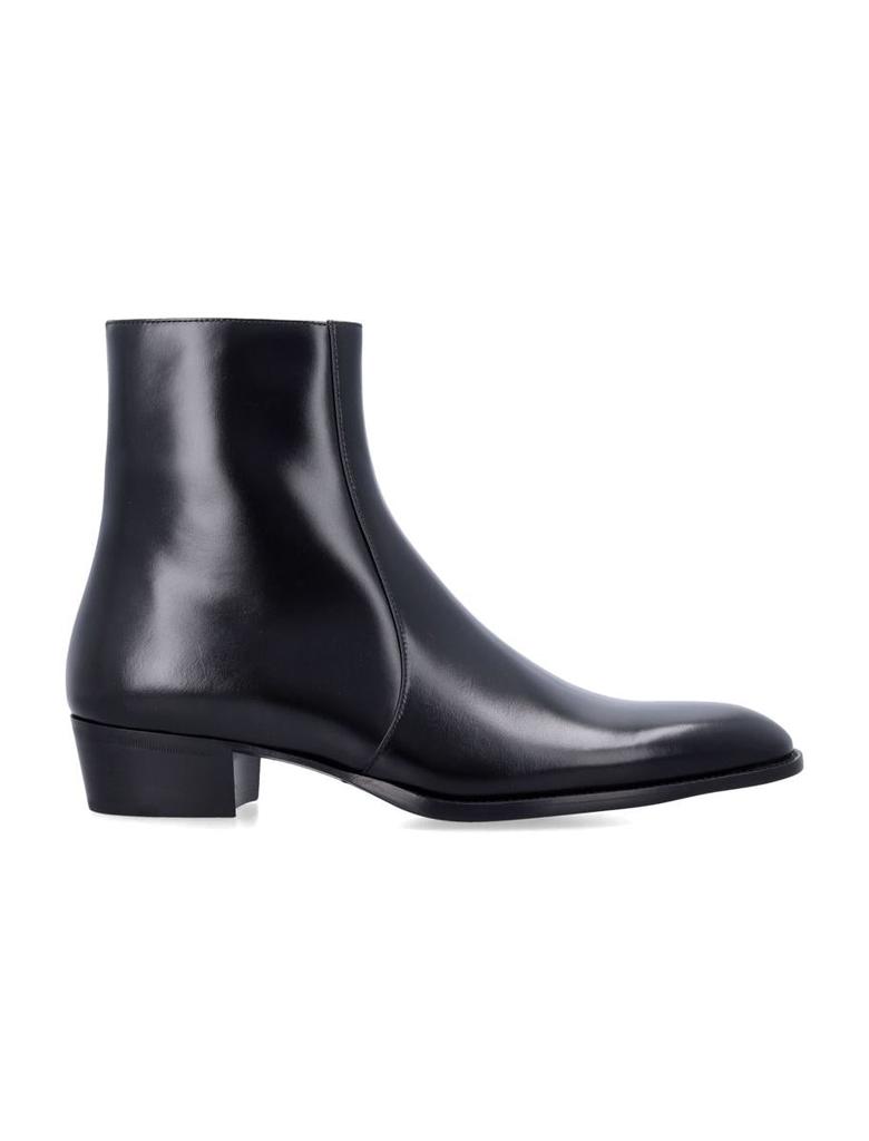Shop Saint Laurent 'Lee' Ankle Boots on Sale at BeyondStyle Shop Saint Laurent 'Lee' Ankle Boots on Sale at BeyondStyle