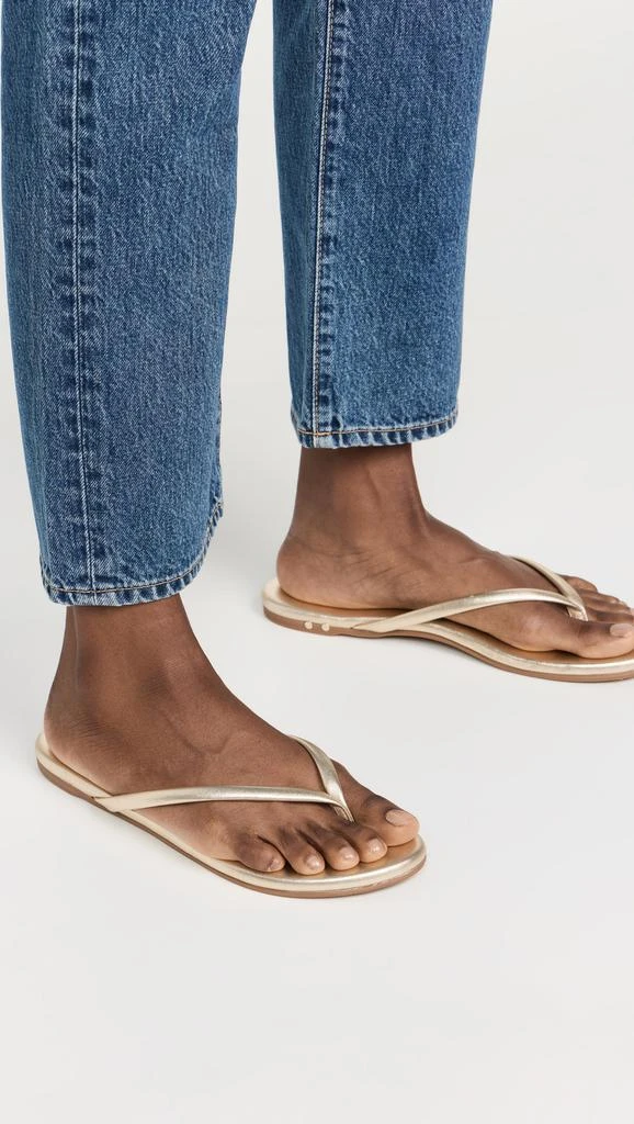 beek Sunbeam Flip Flops 2