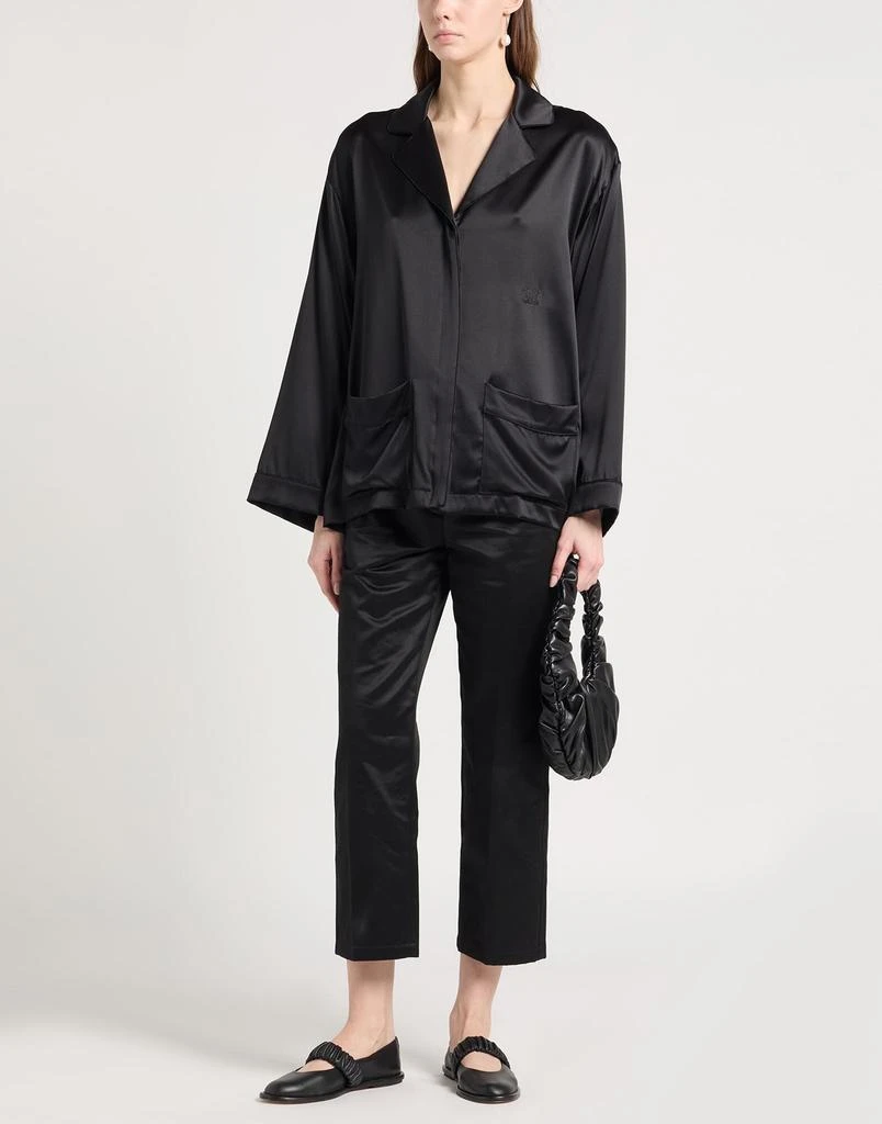 Max Mara Silk shirts
blouses 3