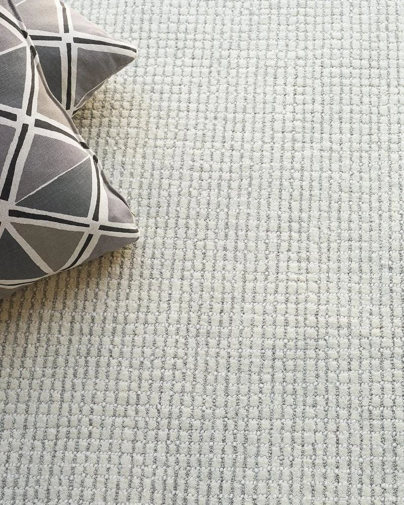 Exquisite Rugs Key West Hand-Tufted Light Silver Rug, 8' x 10' 6