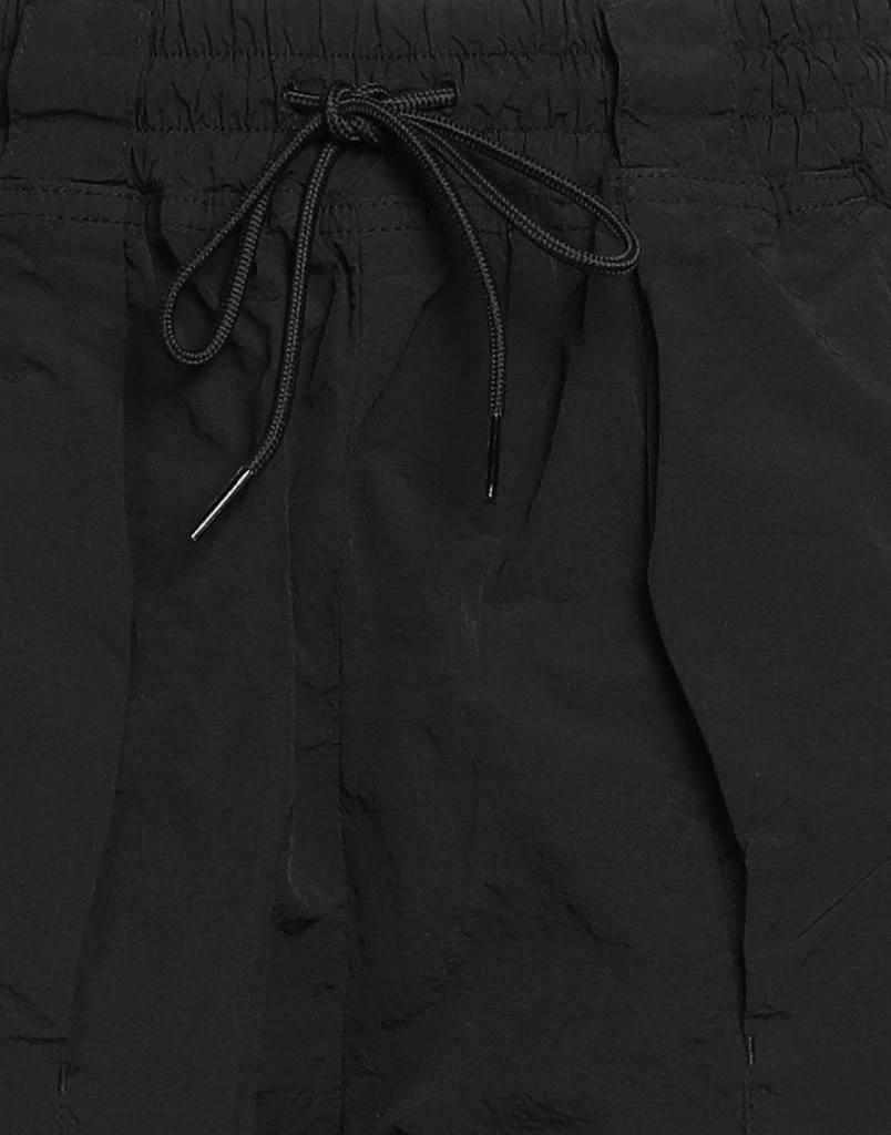 Holden Shorts & Bermuda 4