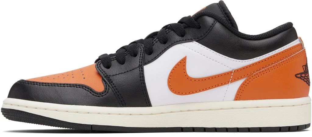 Jordan Black
Orange Air Jordan 1 Low Sneakers 3