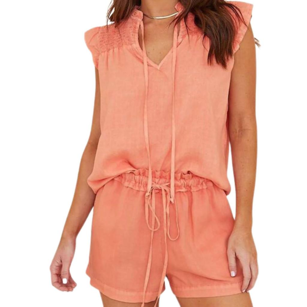 Bella Dahl Sleeveless Smocked Ruffle Top In Fiesta Orange