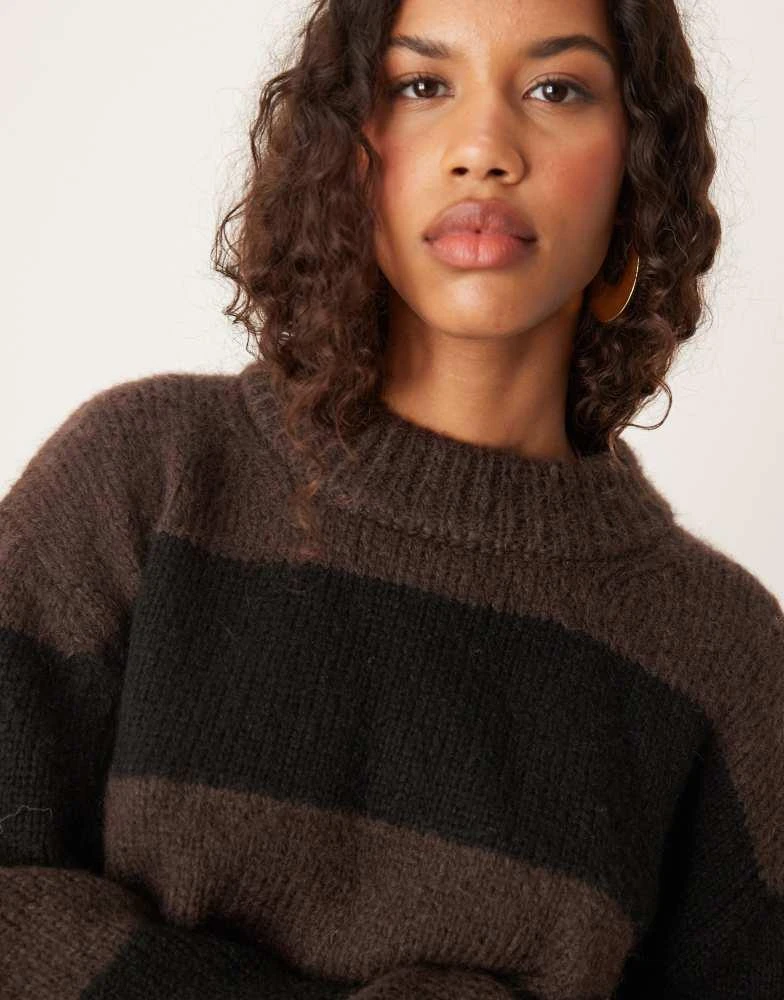ASOS ASOS DESIGN oversized crew neck jumper in brown stripe 3