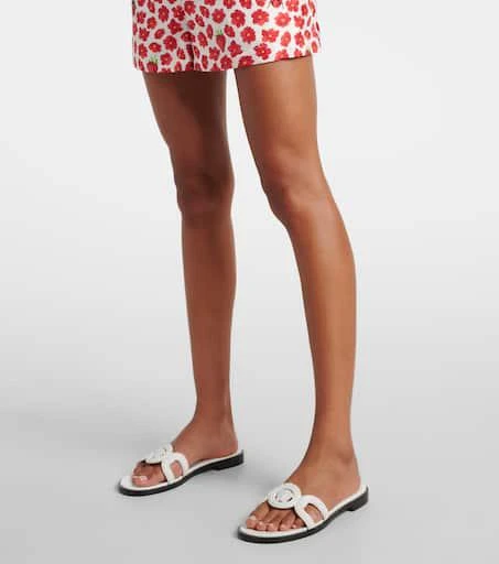 Versace La Medusa 
95 leather sandals 4