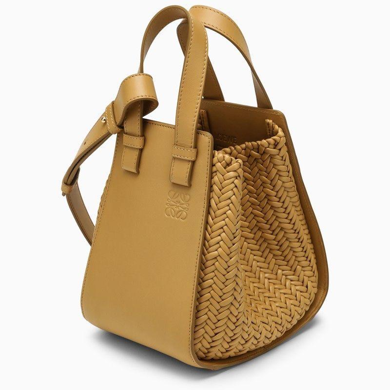LOEWE HAMMOCK WOVEN ミディアム 楽天市場】LOEWE ロエベ HAMMOCK MEDIUM BAG ハンモック