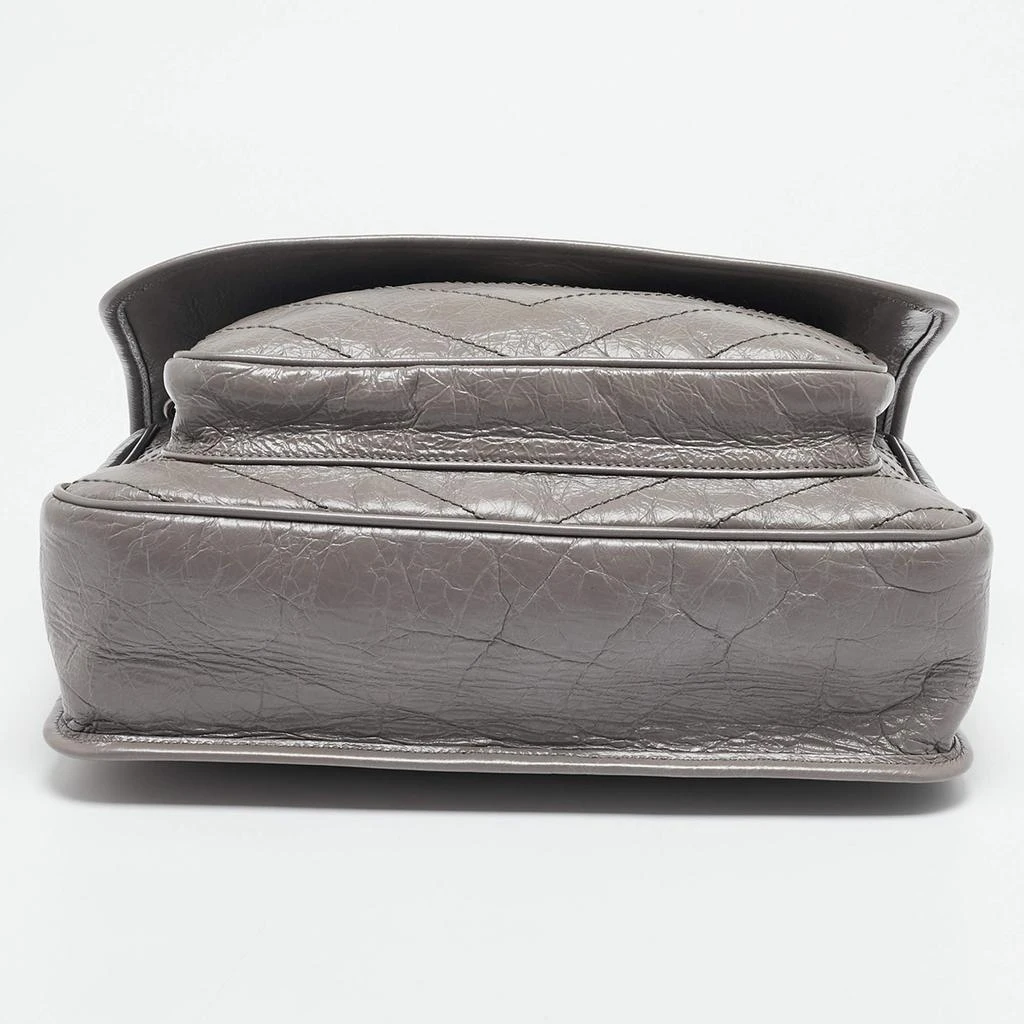 Yves Saint Laurent Saint Laurent Grey Crinkled Leather Large Niki Shoulder Bag 6