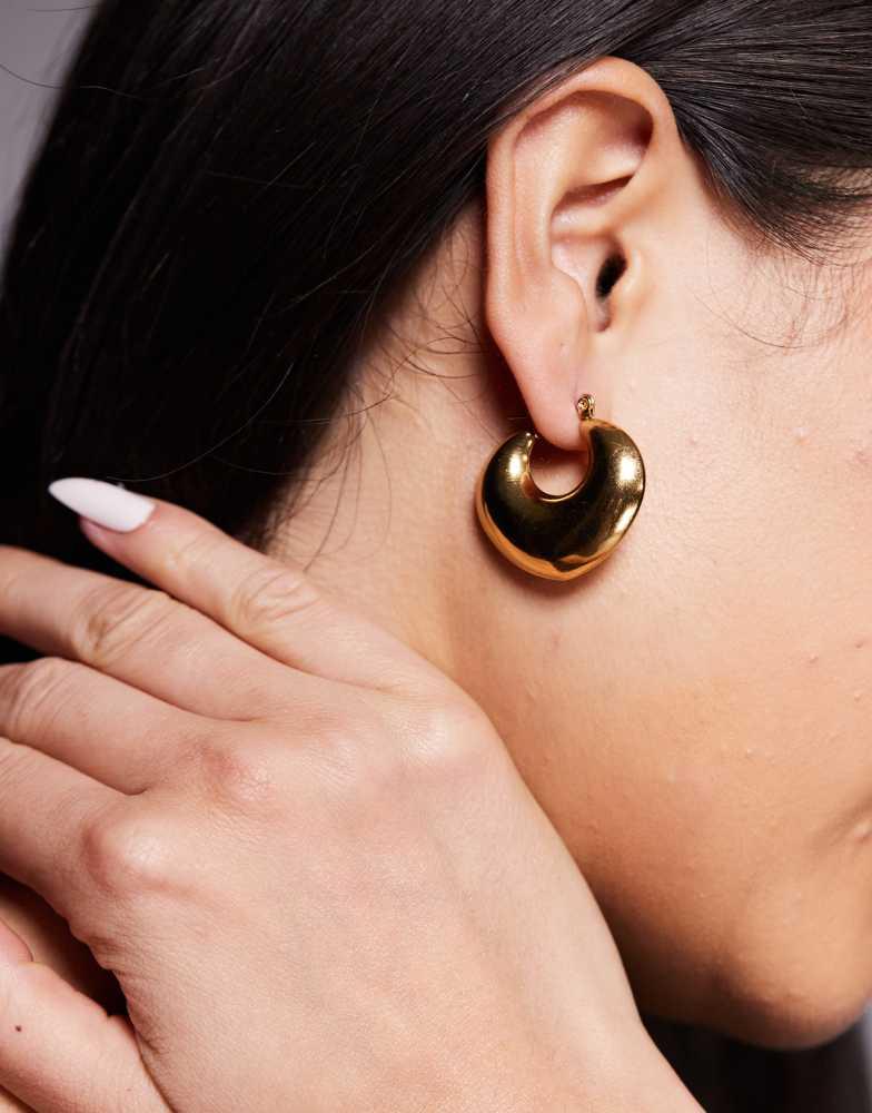 8 Other Reasons 8 Other Reasons teardrop chunky hoop earrings in 18k gold plated