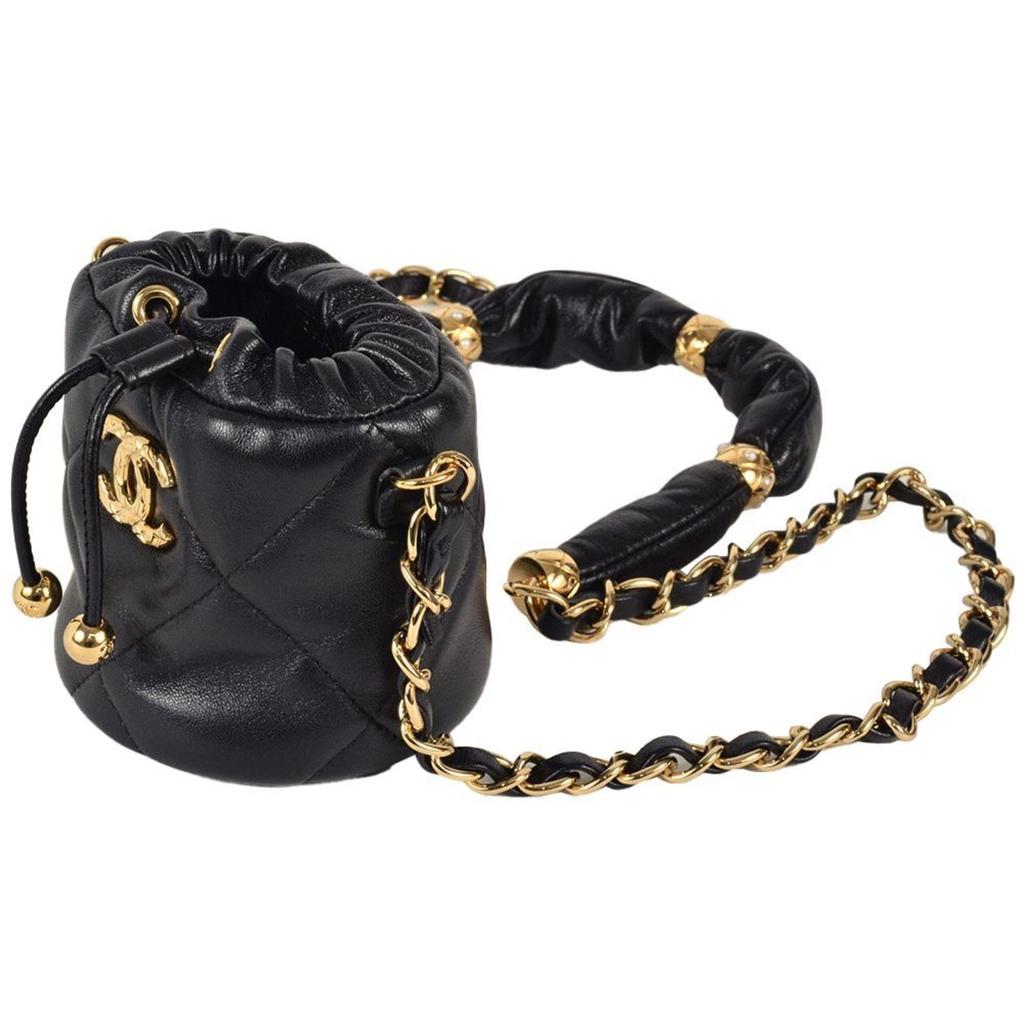 Chanel Leather Pochette Pouch Shoulder Bag (Pre-Owned)