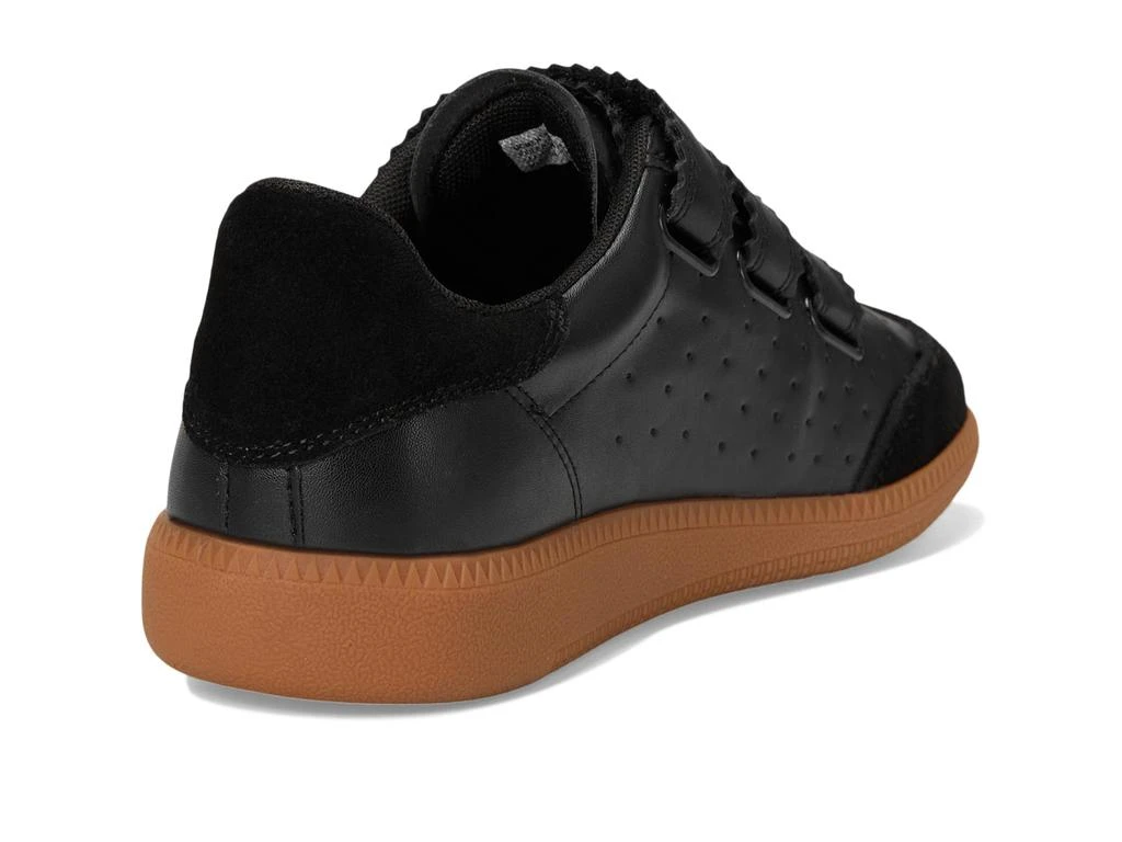 Steve Madden Momentum 5