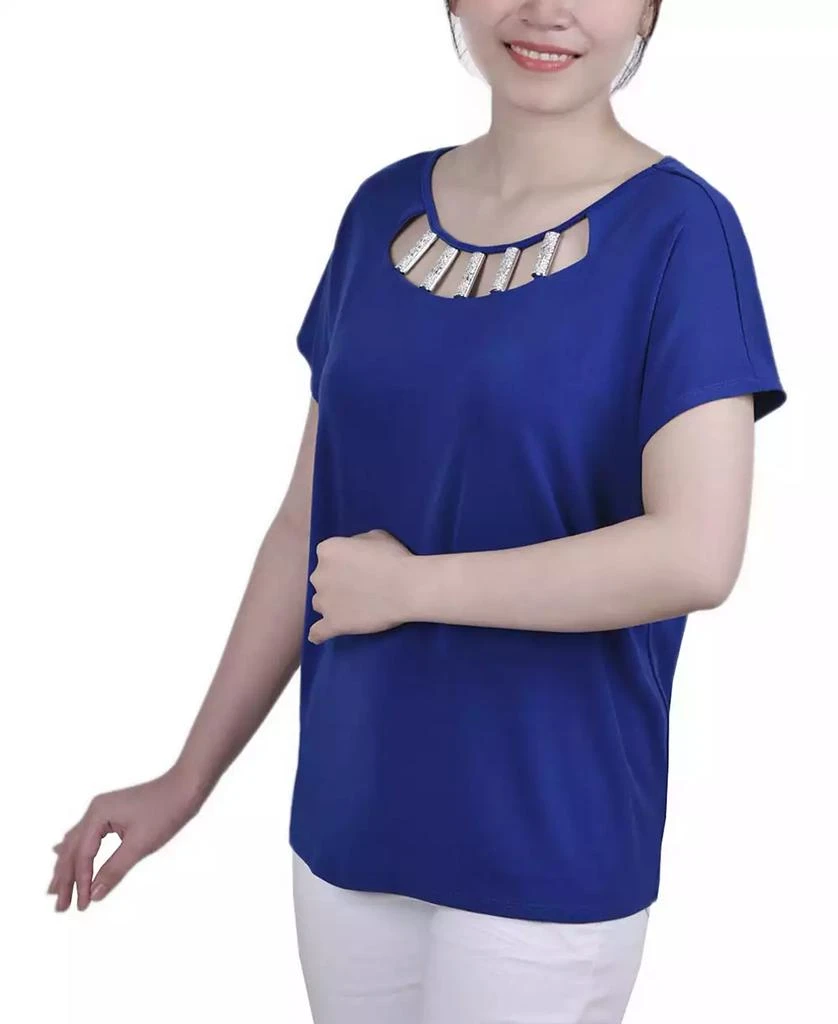 NY Collection Petite Short Sleeve Knit Top with Hardware 3