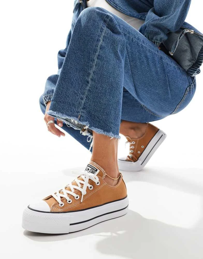 Converse Converse Chuck Taylor All Star Lift Ox trainers in dark beige 4