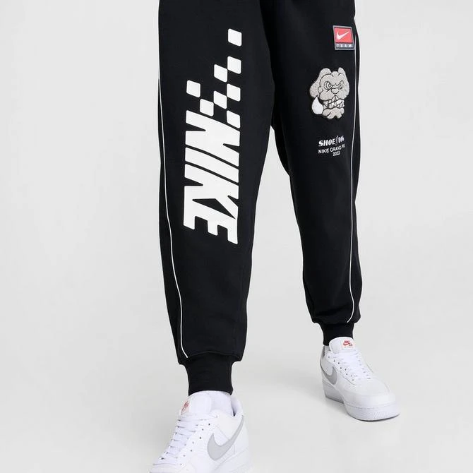 NIKE Men's Nike Sportswear Shoe Dog Graphic Fleece Jogger Pants 4
