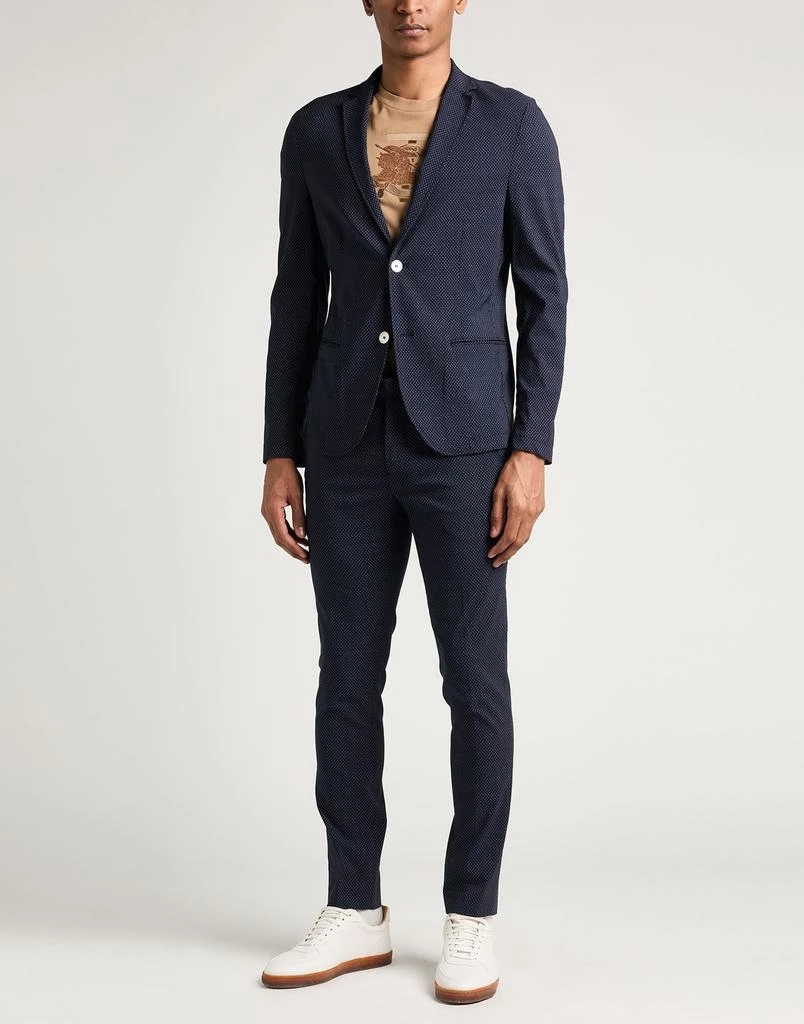 DANIELE ALESSANDRINI Suits 2