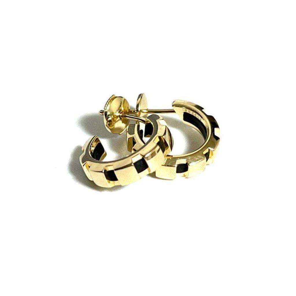 Chaumet yellow  (18K) Hoop Earrings (Pre-Owned)