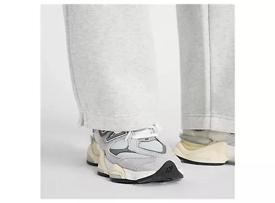 New Balance Trackside Fleece Barrel Pant 8