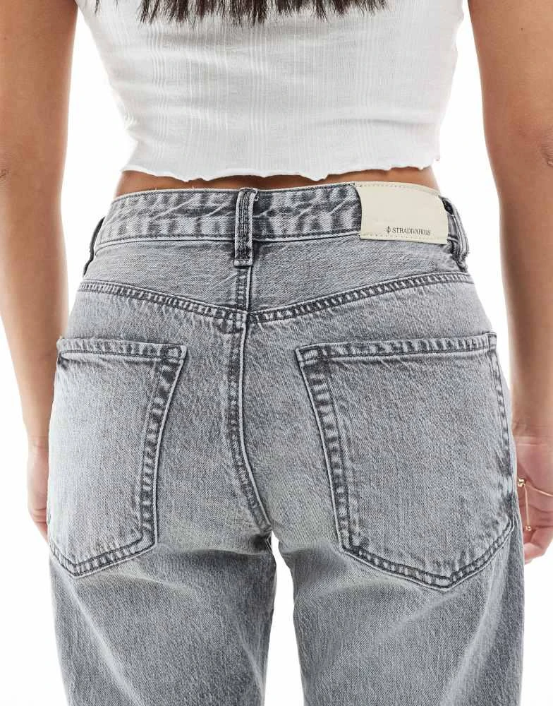 Stradivarius Stradivarius Petite D98 straight leg jeans in dark grey wash 5