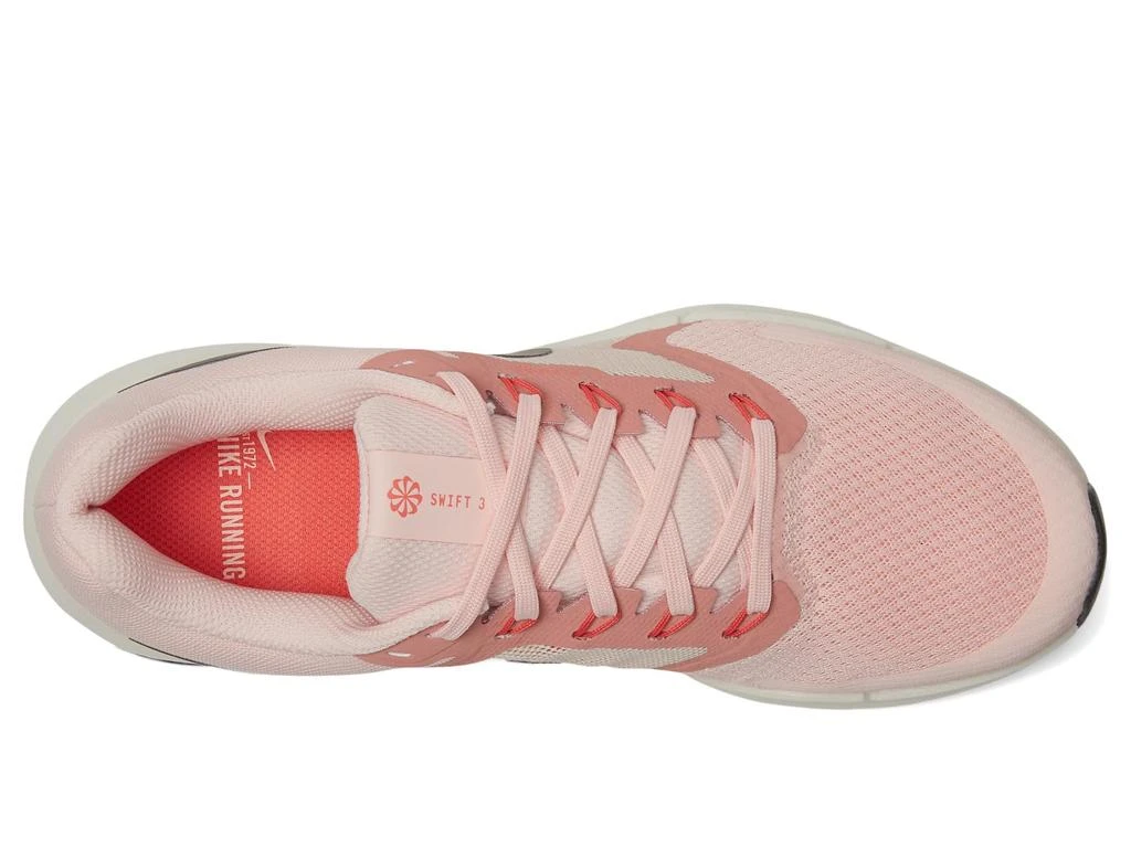 NIKE Run Swift 3 2