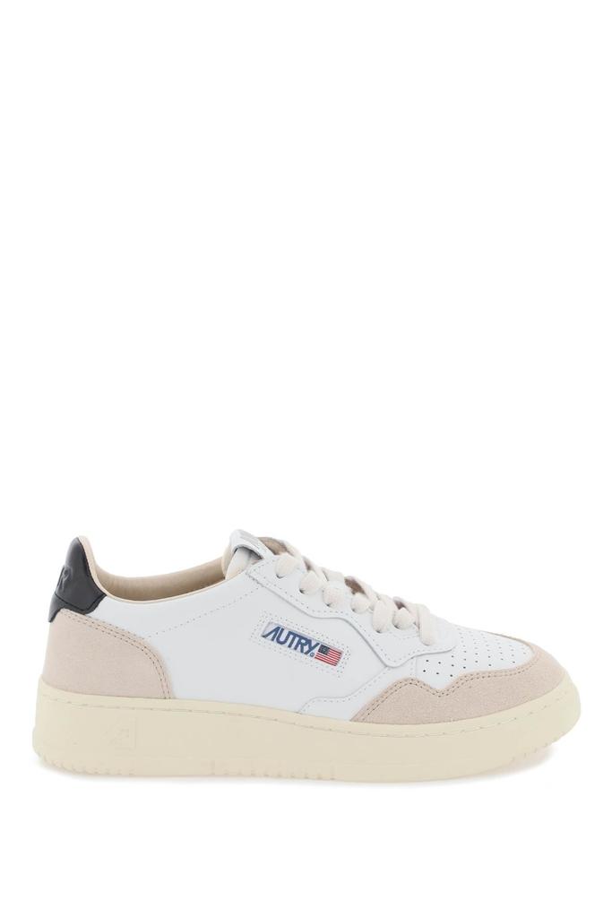 AUTRY Autry leather medalist low sneakers