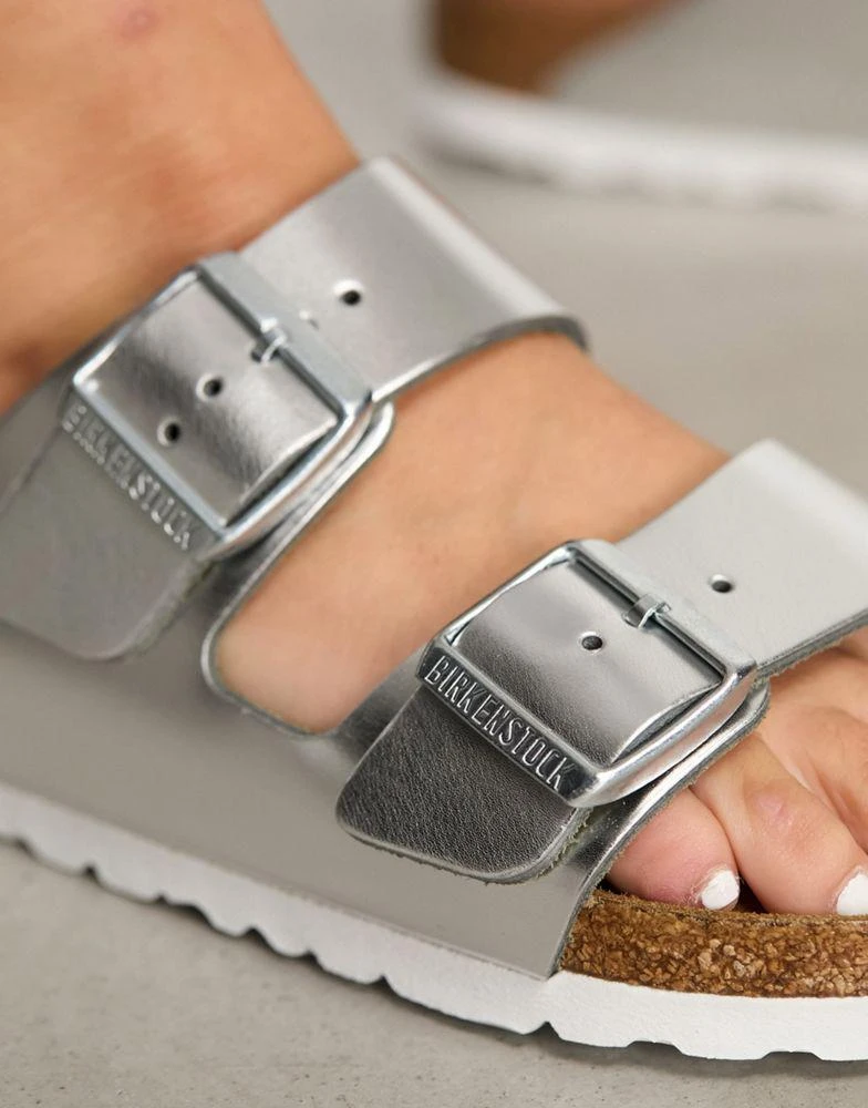 Birkenstock Birkenstock Arizona sandals in metallic silver 3