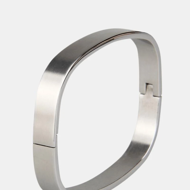 Vigor Square Share Trendy Bangle For Any Outfits