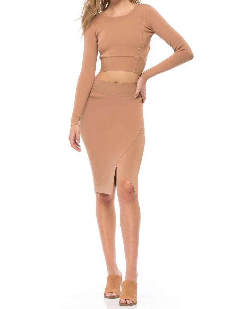 KENDALL & KYLIE Kendall + Kylie - Compact Long Sleeve Crop Top 4