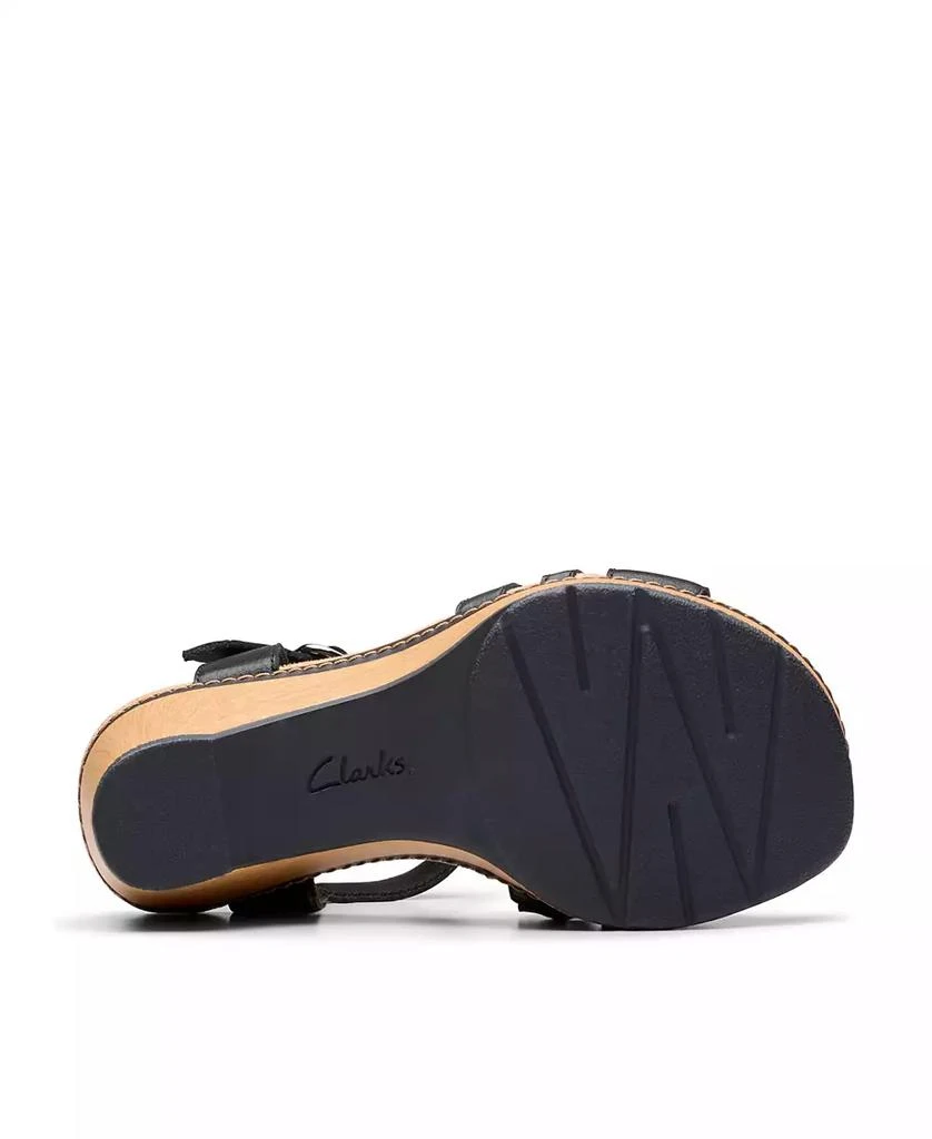 Clarks Seannah Madi Clog-Style Wedge T-Strap Sandals 5