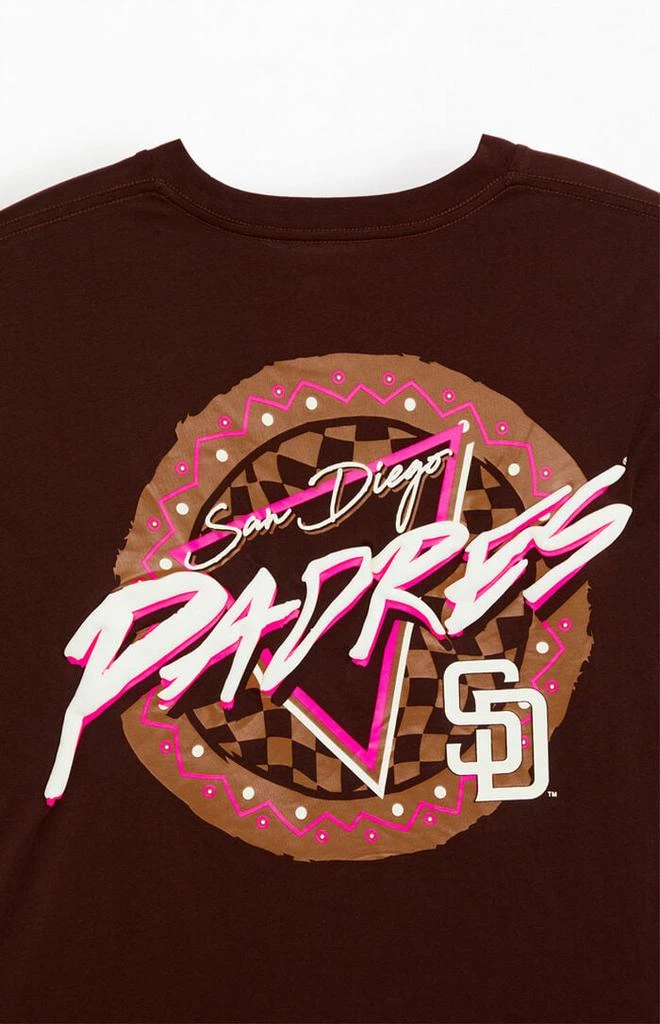 New Era San Diego Padres Retro T-Shirt 4