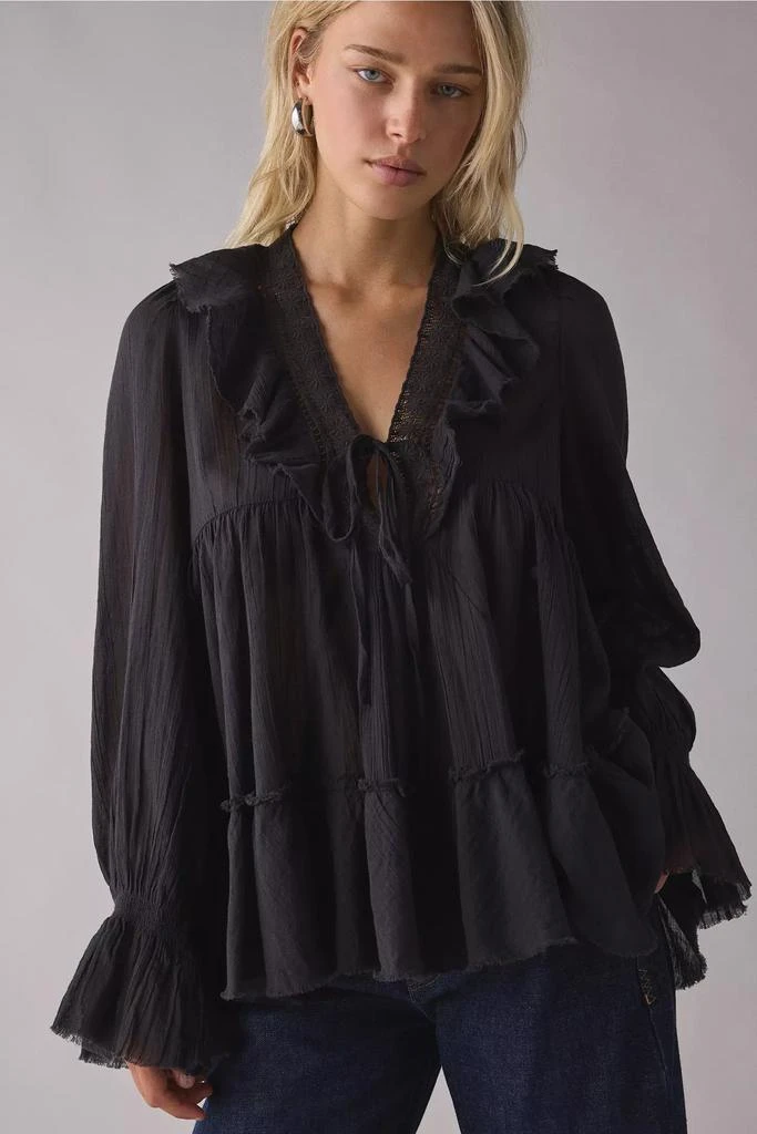 Kimchi Blue Kimchi Blue Mona Lace Trim Ruffle Babydoll Tunic Blouse 1