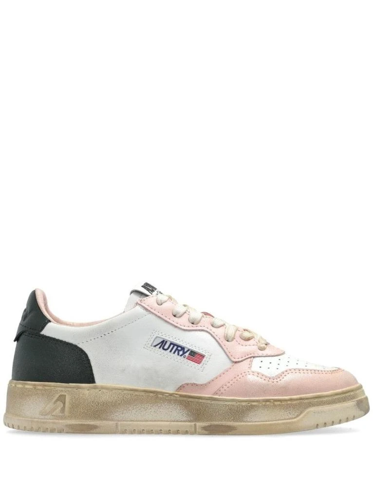 Autry Sup Vint Low-Top Sneakers With Raesthetic 1