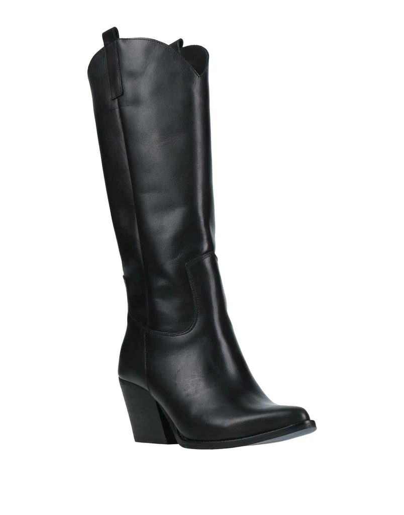 BRAWN'S Boots 2
