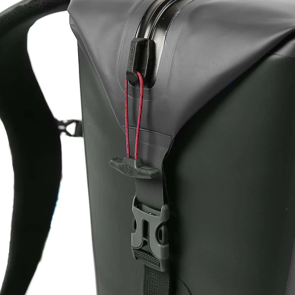 Moosejaw Moosejaw Chilladilla 24 Can Soft-Sided Backpack Cooler 4