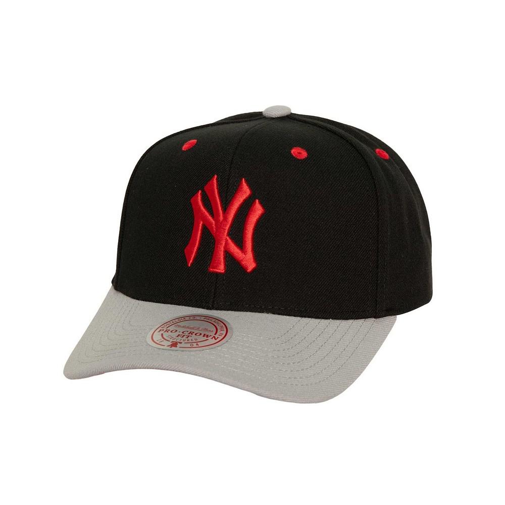 Mitchell & Ness Men's Black New York Yankees Bred Pro Adjustable Hat