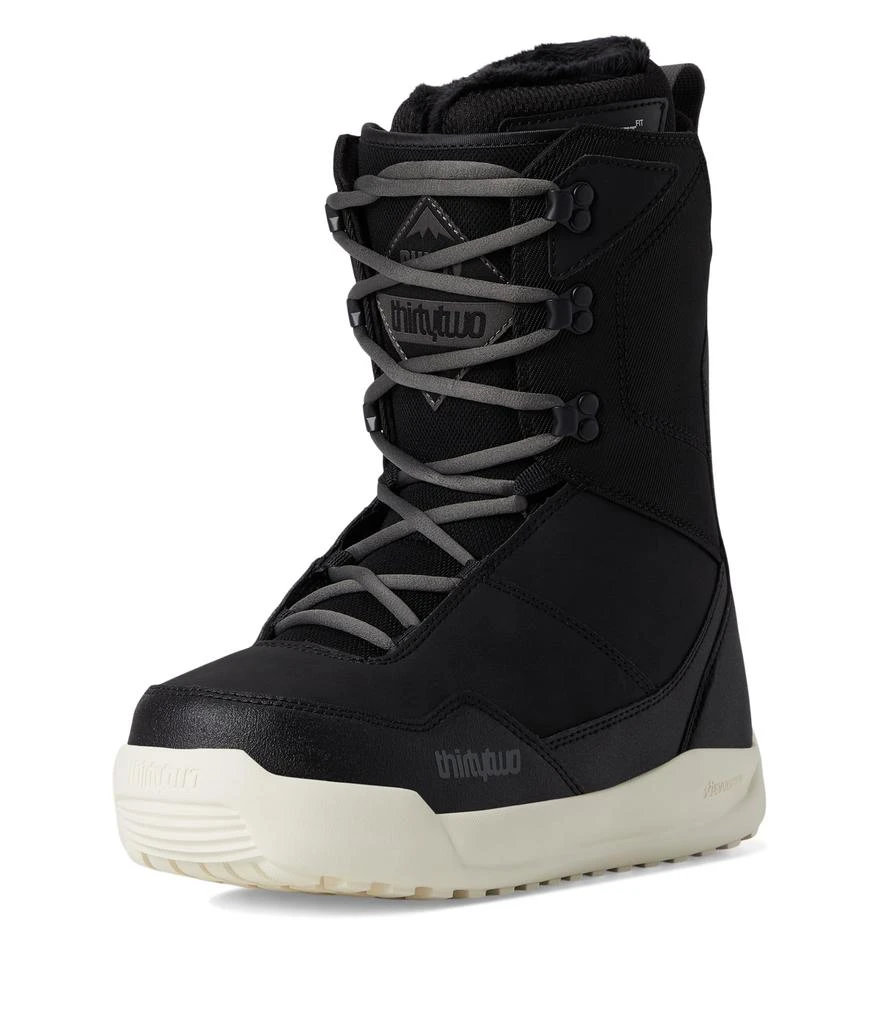 Thirty Two Shifty W
S 
24 7