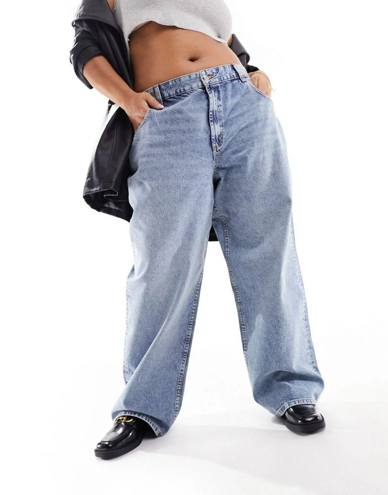 ASOS ASOS DESIGN Curve  baggy  jeans in mid blue 1