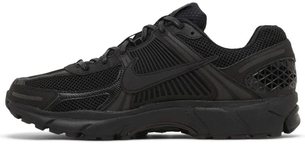 NIKE Zoom Vomero 5 Triple Black 2