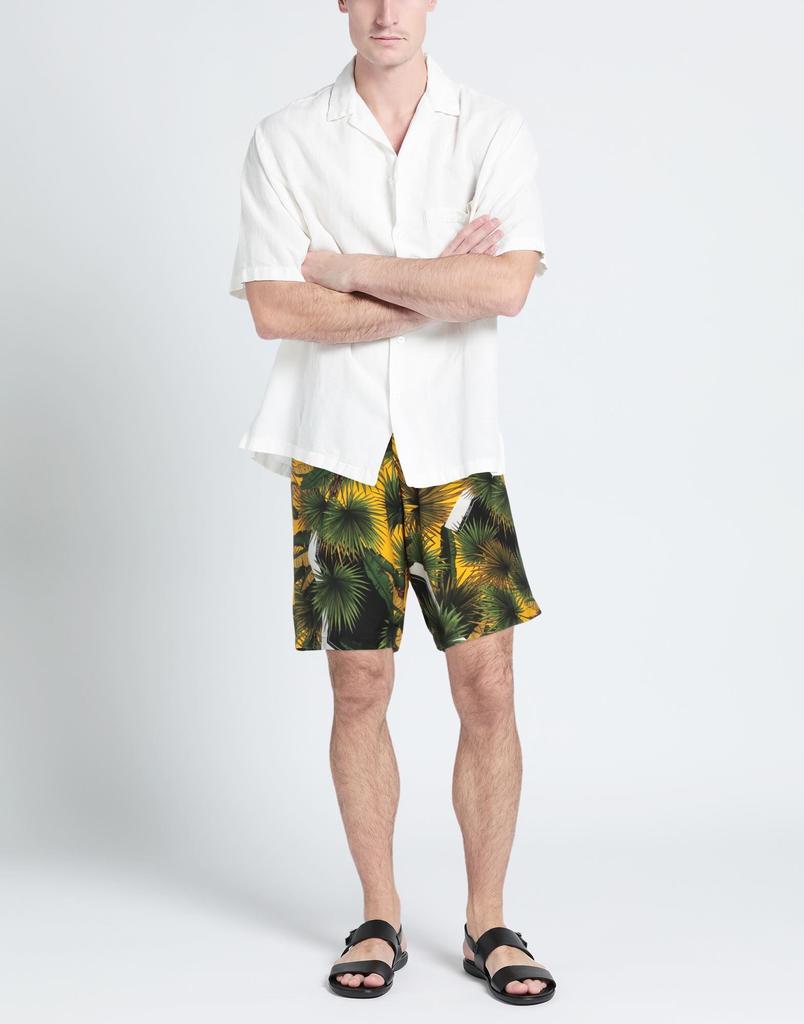 ICEBERG Shorts & Bermuda