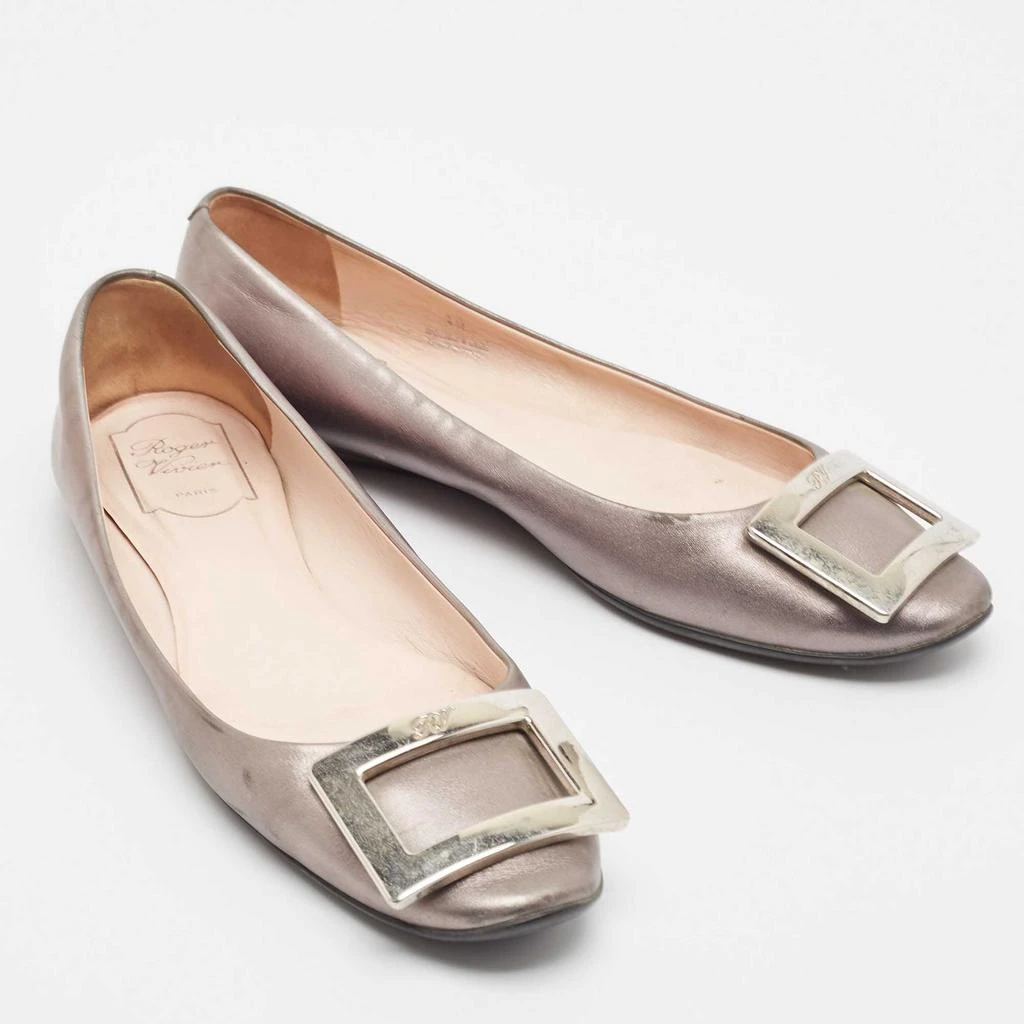 Roger Vivier Roger Vivier Silver Leather Gommette Ballet Flats Size 39 4