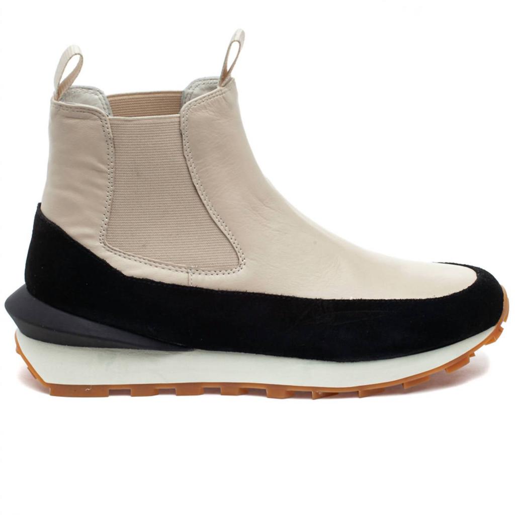 J/Slides WOMEN'S ELOISE CHELSEA BOOT