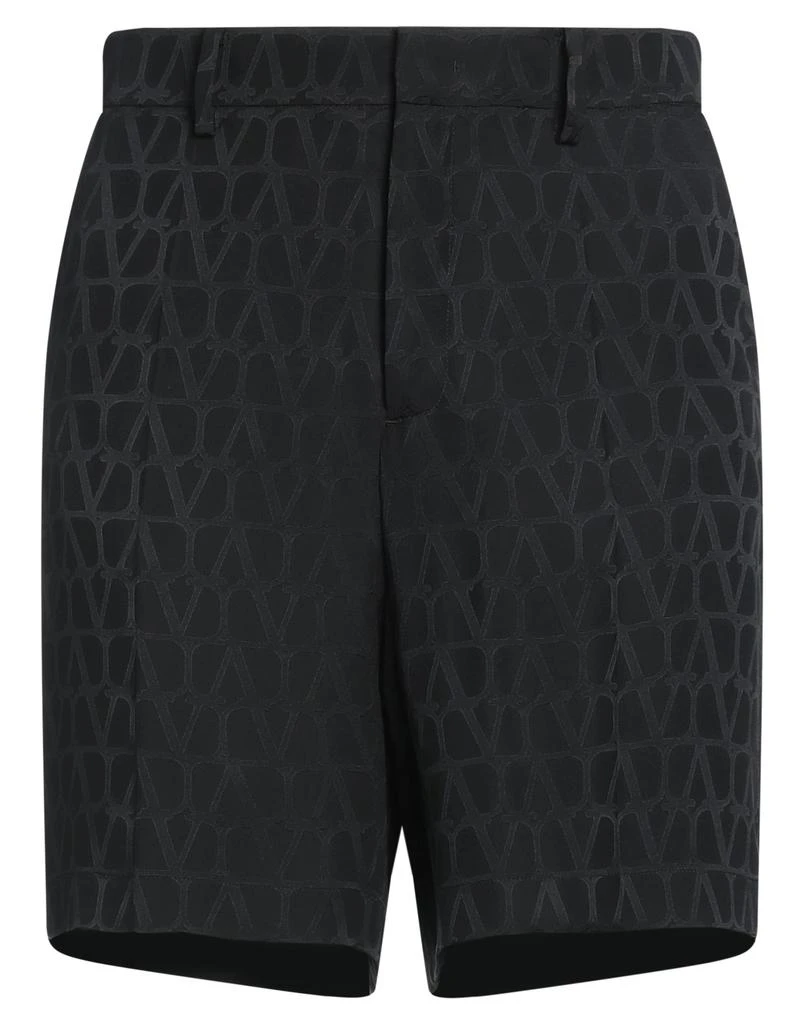 Valentino Shorts
Bermuda 1