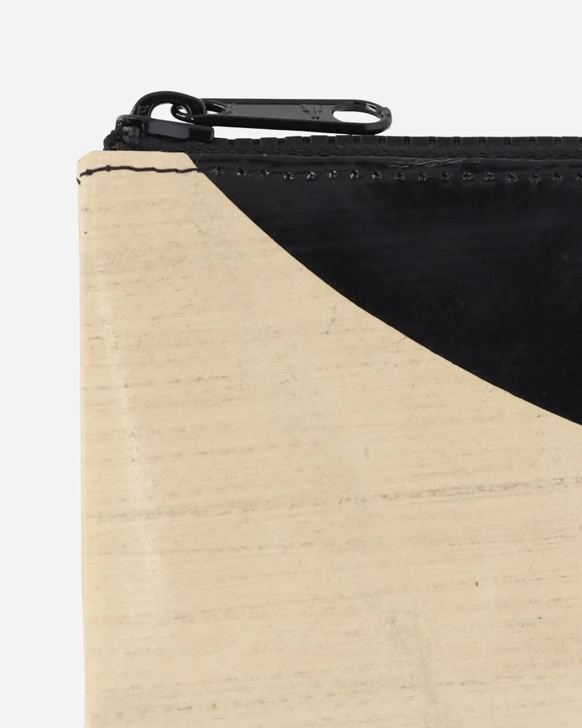 Freitag F05 Blair Extra Small Pouch Cream / Black 5
