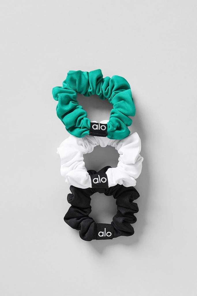 Alo Fresh Mini Scrunchie 3-Pack - Spruce Green/White/Black  display picture 1