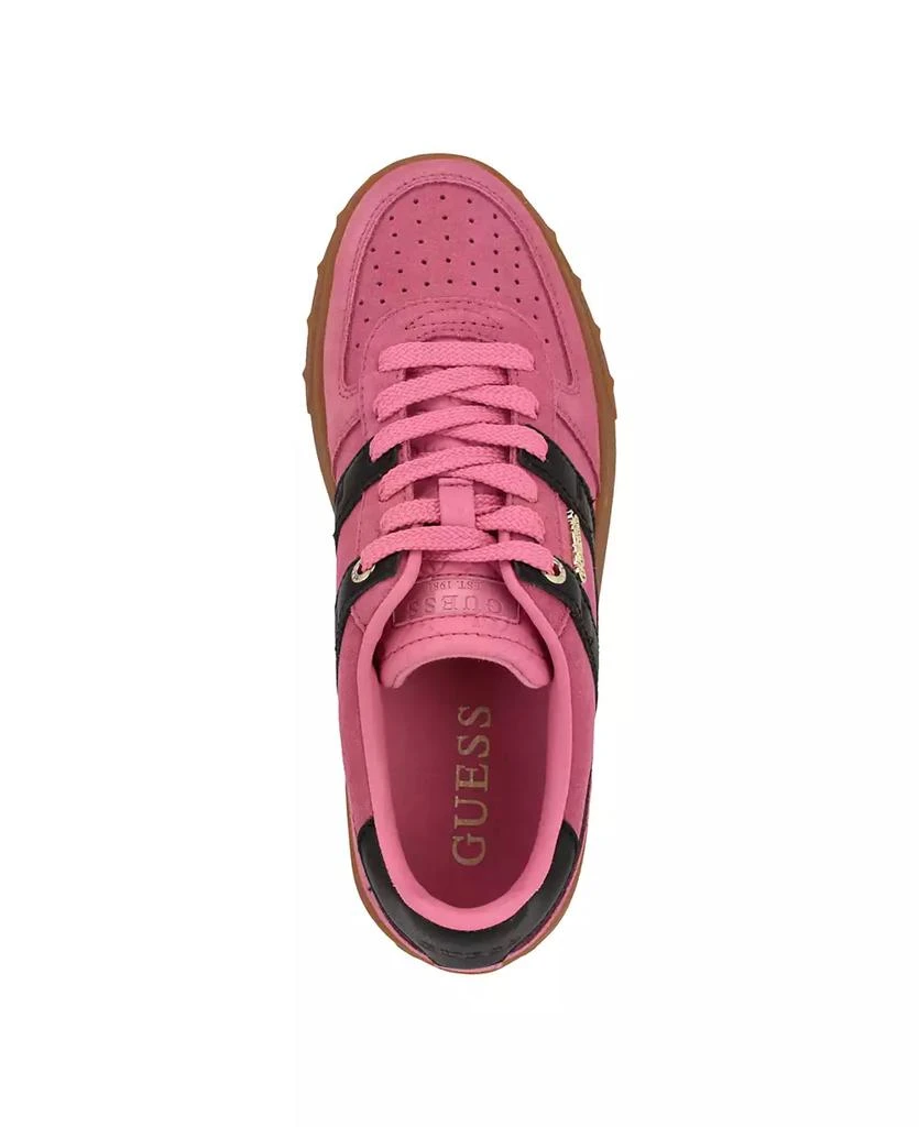 GUESS Women's Inart Low Profile Sporty Gum Bottom Lace-Up Sneakers 4